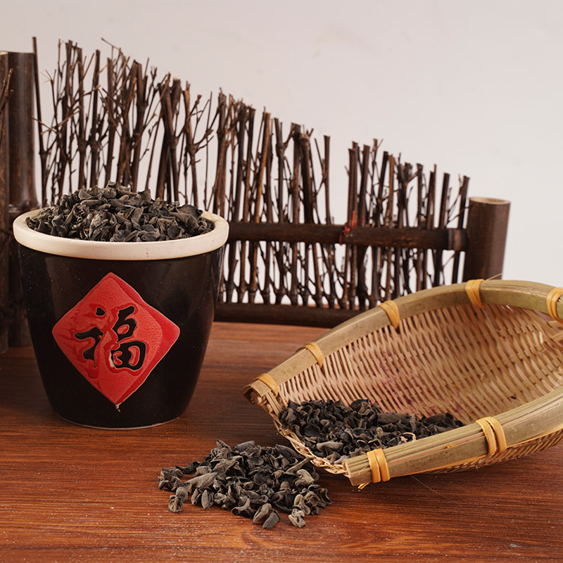 Dehidrirana crna gljiva Dehidrirana crna gljiva