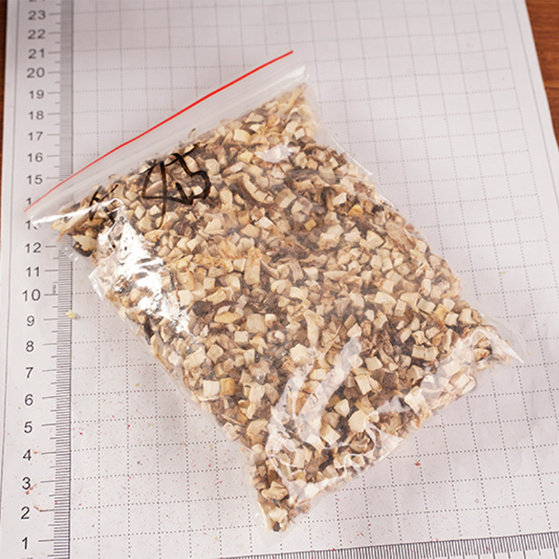 Dehidrirana gljiva shiitake Dehidrirana gljiva shiitake